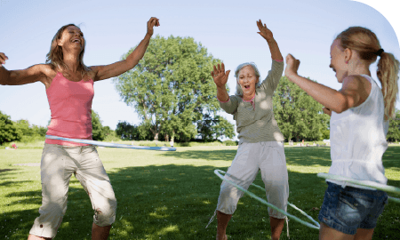 famille en train de faire des activités