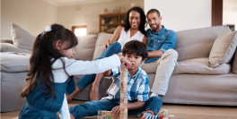 couple de retraités faisant leur jogging