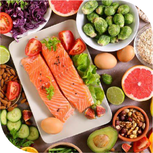 table vue de dessus avec divers aliments à cuisiner