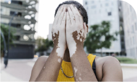 Femme avec une maladie auto-immunes